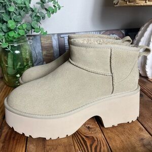 UGG Women's Ultra Mini New Heights Mustard Seed Platform Boots 1158311